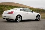 Infiniti G37x Coupe 2009 года